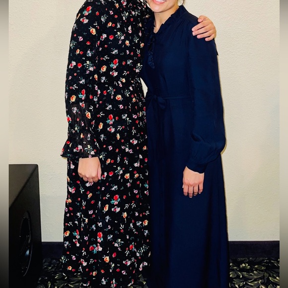 Banana Republic ClipDot Black Floral Chiffon Dress - Picture 6 of 6